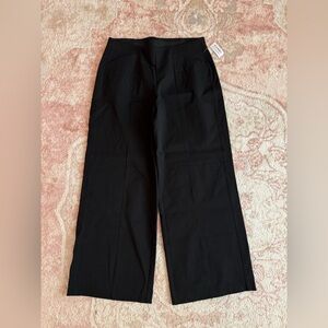 NWT L WIDE LEG PIXIE PANTS